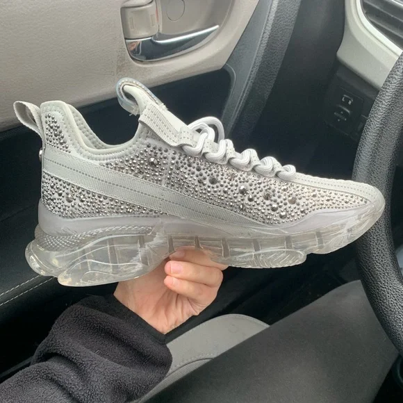 Steve Madden sneakers - Picture 2 of 2